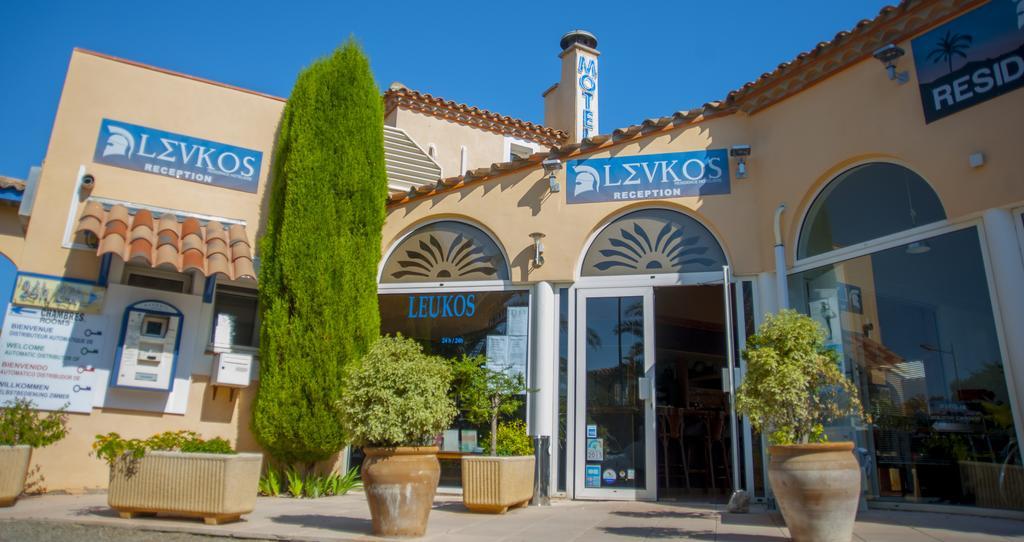 Hotel Le Leukos Leucate Buitenkant foto
