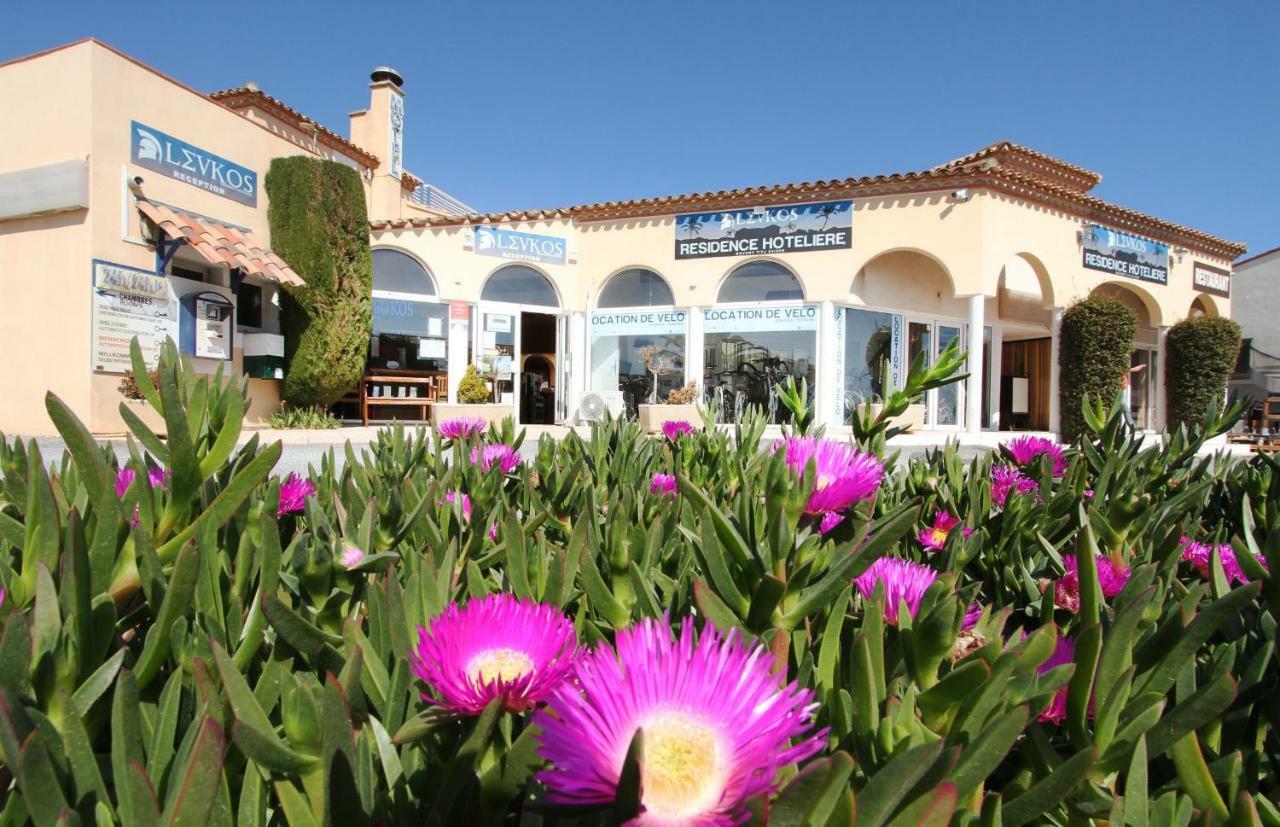 Hotel Le Leukos Leucate Buitenkant foto